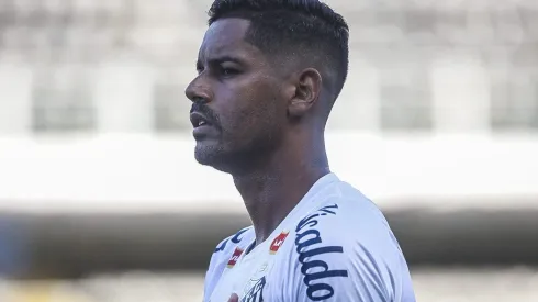 Aderlan é preocupação série no DM da Vila