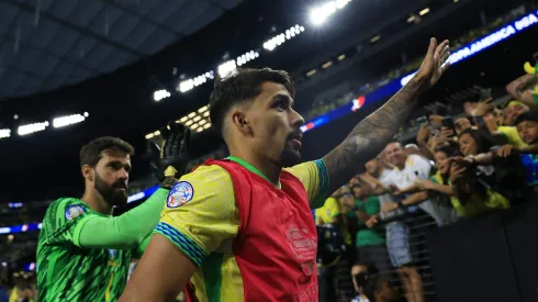 Lucas Paquetá negocia com o Flamengo sua saída do West Ham