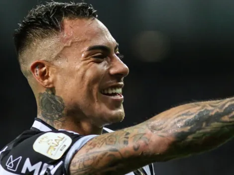 Vargas e Felipe Vizeu encabeçam lista de atacantes da Série A que podem fazer pré-contrato com o Santos