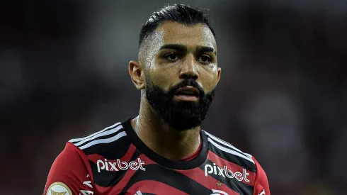 Gabigol durante partida entre Flamengo e Red Bull Bragantino, no Maracanã, pelo Campeonato Brasileiro de 2022, no dia 01/10.