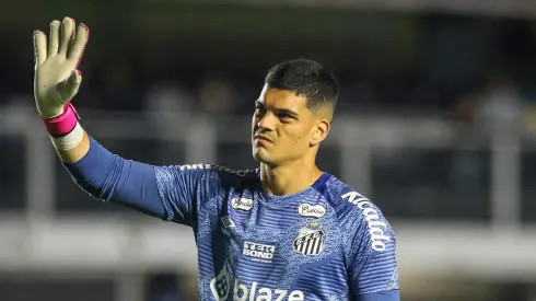 Arqueiro assumiu a titularidade do Peixe após a lesão de João Paulo. Foto: Reinaldo Campos/AGIF