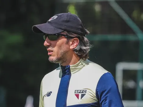 Zubeldía supera Abel Ferreira e lidera ranking de cartões no Brasileirão