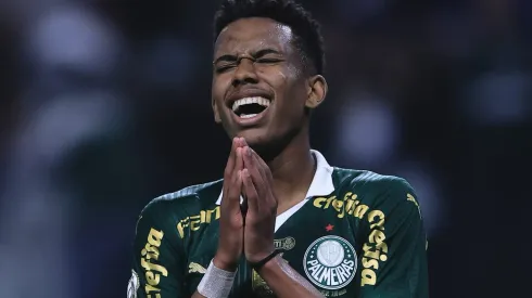 Estêvão é peça-chave de Abel e preocupa o Palmeiras