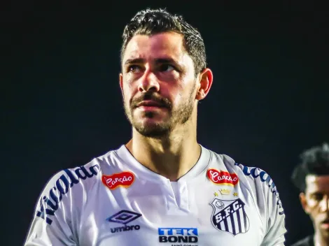 Giuliano pode ser a novidade do Santos contra o Coritiba