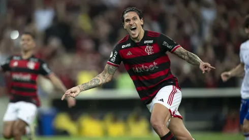 Pedro jogador do Flamengo comemora seu gol durante partida contra o Fortaleza no estadio Maracana pelo campeonato Brasileiro A 2024.