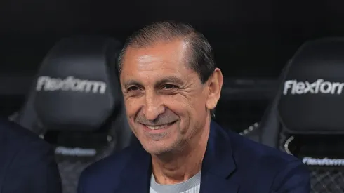 Ramón Díaz no comando do Coringão, na Neo Química Arena. Foto: Ettore Chiereguini/AGIF