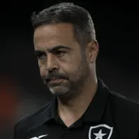 Tchê Tchê se torna dúvida no Botafogo de Artur Jorge após mal-estar na madrugada