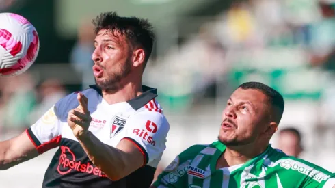Calleri pelo São Paulo em partida contra o Juventude. Foto: Luiz Erbes/AGIF