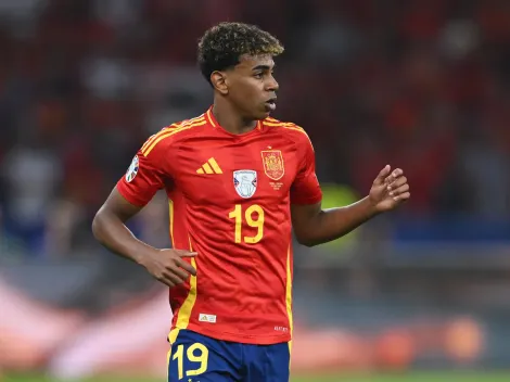 Lamine Yamal surge com camisa de Neymar no Santos e incendeia web