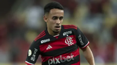 Matheus Gonçalves vem buscando por mais oportunidades em campo