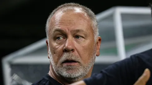 Mano abre o jogo após vencer a primeira pelo Fluminense