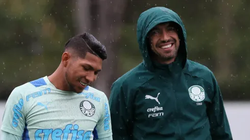 Rony e Abel Ferreira em treino do Palmeiras: O Rústico abriu o coração para falar de seu trabalho com o treinador – Foto: Flickr Oficial Sociedade Esportiva Palmeiras