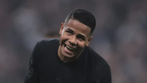 Wesley, jogador do Corinthians, durante partida contra o Criciúma no estádio Arena Corinthians pelo Brasileirão Série A 2024. Foto: Ettore Chiereguini/AGIF