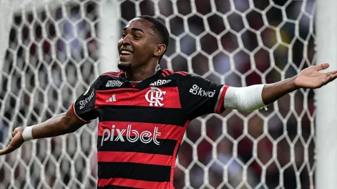Lorran jogador do Flamengo durante partida contra o Gremio no estadio Maracana pelo campeonato Brasileiro A 2024.