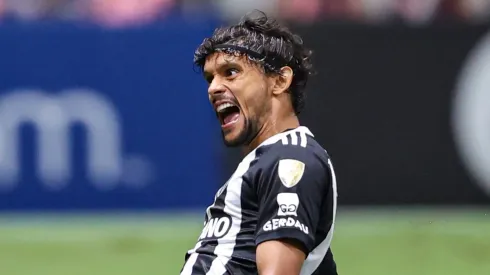 Scarpa comemora gol pelo Atlético. Foto: Gilson Lobo/AGIF