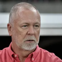 Fluminense acerta saída de lateral para Europa e Mano é avisado