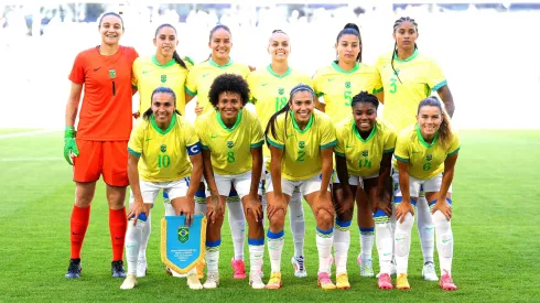 Jogadoras da Seleção Brasileira durante o pirmeiro jogo das Olimpíadas contra a Nigéria. Foto: Juan Manuel Serrano Arce/Getty Images.