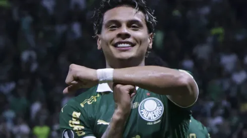 Richard Ríos voltou ao Palmeiras