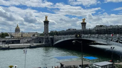 Rio Sena é preocupação para a abertura das Olimpíadas<br />
- Foto: Instagram @birillo2014