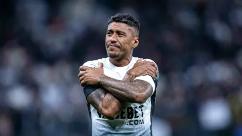 Paulinho em sua despedida pelo Corinthians. Foto: Leonardo Lima/AGIF