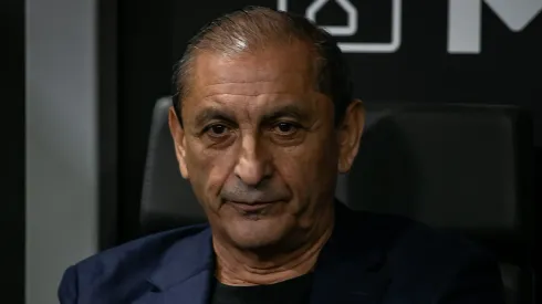 MG - BELO HORIZONTE - 28/07/2024 - BRASILEIRO A 2024, ATLETICO-MG X CORINTHIANS - Ramon Diaz tecnico do Corinthians durante partida contra o Atletico-MG no estadio Arena MRV pelo campeonato Brasileiro A 2024. Foto: Fernando Moreno/AGIF