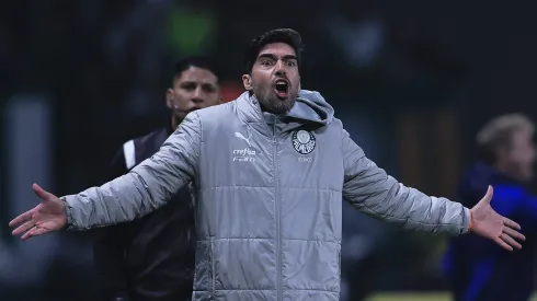 Palmeiras perde e Abel acaba criticado.