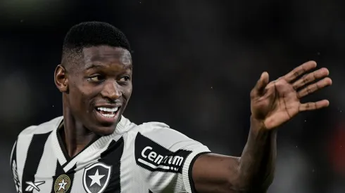 Luiz Henrique jogador do Botafogo. Foto: Thiago Ribeiro/AGIF