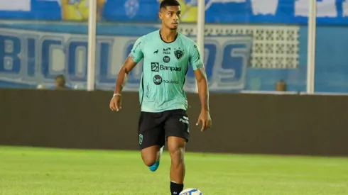 Vila Nova e Paysandu se encaram na 19ª rodada.