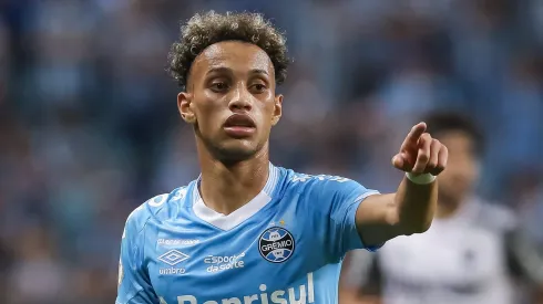 Bitello: Falta de pagamento ao FC Cascavel pode render problemas ao Grêmio