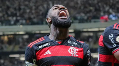 Gerson e a homenagem para Adílio no Flamengo