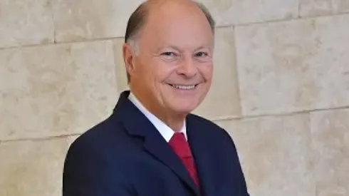 Bispo Edir Macedo, proprietário da Record