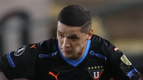 Alex Arce durante jogo da Copa Libertadores. Paraguaio é alvo do Timão no mercado da bola.