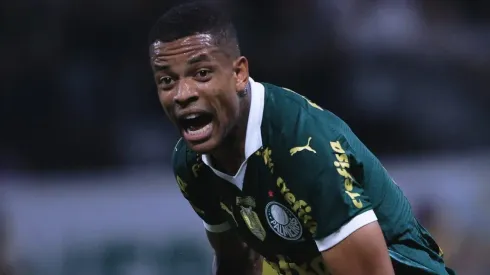 SP - SAO PAULO - 02/05/2024 - COPA DO BRASIL 2024, PALMEIRAS X BOTAFOGO-SP - Caio Paulista jogador do Palmeiras durante partida contra o Botafogo-SP no estadio Arena Allianz Parque pelo campeonato Copa Do Brasil 2024. Foto: Ettore Chiereguini/AGIF