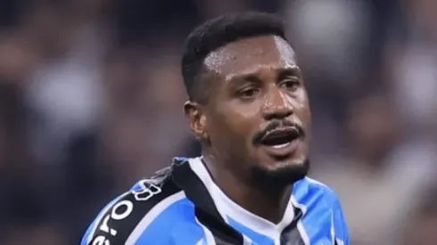 Edenílson admitiu o erro que cometeu