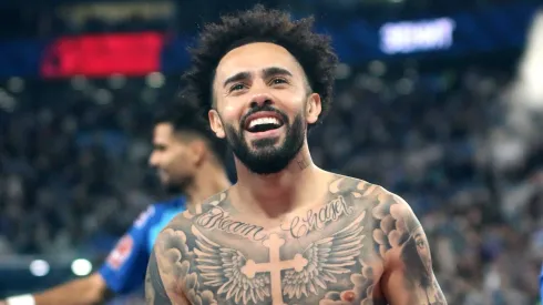 Claudinho toma atitude nos bastidores para jogar no Flamengo