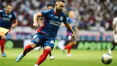 Bahia e Vitória protagonizam clássico na 22ª rodada.