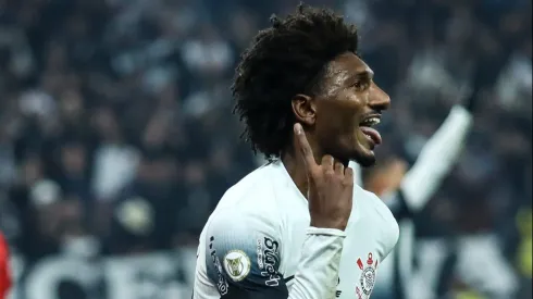 Talles Magno é determinante e faz promessa para a torcida