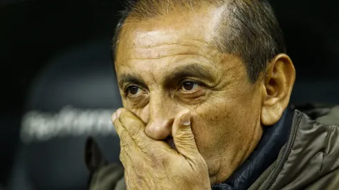 Ramón Díaz tem como maior dificuldade no Corinthians a parte ofensiva do time. Foto: Marco Miatelo/AGIF