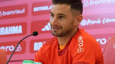 Lucas Alario propõe saída de Internacional e se oferece ao River Plate