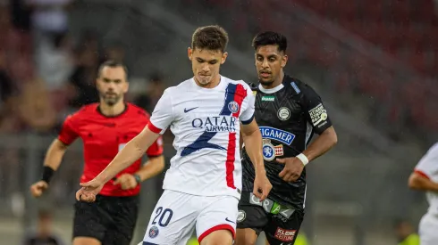 Moscardo atuando em amistoso pelo PSG.
