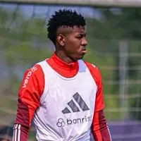 Zagueiro Vitão ainda deve deixar o Internacional nesta janela de transferência