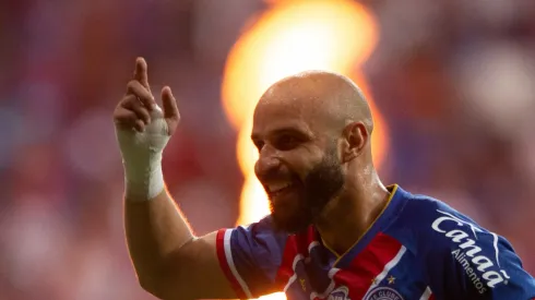 Thaciano comemorando gol marcado contra o Juventude pelo Brasileirão 2024