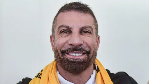 Pedrinho, presidente do Cruz-Maltino, negocia acordo nos bastidores.