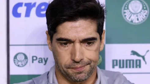 Abel Ferreira é criticado por boa parte da torcida do Palmeiras. Foto: Marcello Zambrana/AGIF
