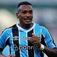 Jogadores do Grêmio treinam pênaltis antes de jogo contra o Fluminense pela Libertadores