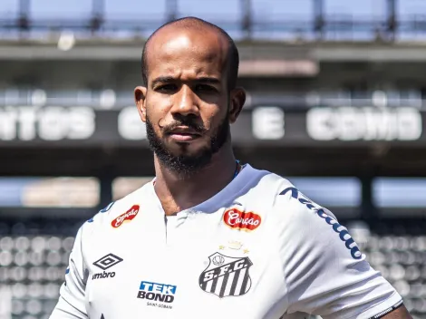 Técnico do Santos é cobrado por ausência de Patrick