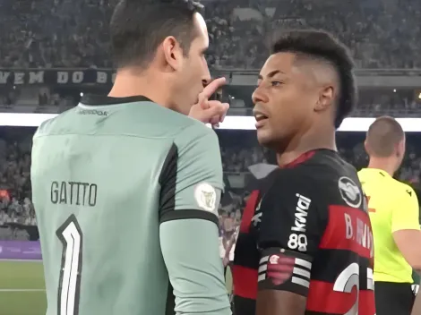 Bruno Henrique acusa Gatito de agressão em Fogão x Flamengo