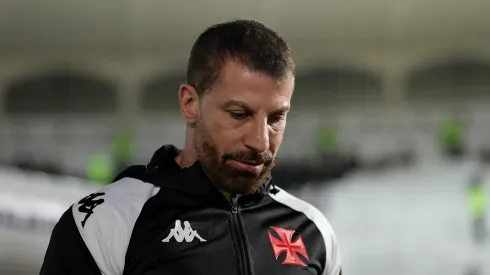 Vasco da Gama mira contratação de volante. Foto: Thiago Ribeiro/AGIF