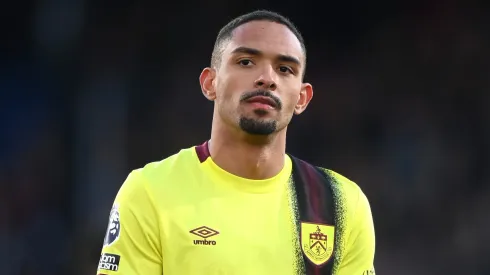 Vitinho, lateral observado pelo Internacional