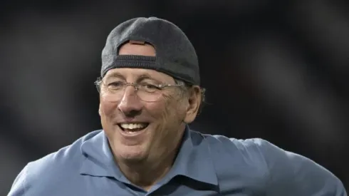 RJ - RIO DE JANEIRO - 14/08/2024 - COPA LIBERTADORES 2024, BOTAFOGO X PALMEIRAS - John Textor dono da SAF do Botafogo apos partida contra o Palmeiras no estadio Engenhao pelo campeonato Copa Libertadores 2024.